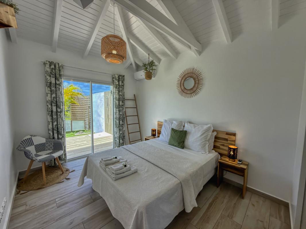 22.Location villa 3 chambres piscine vue mer Le Gosier Guadeloupe